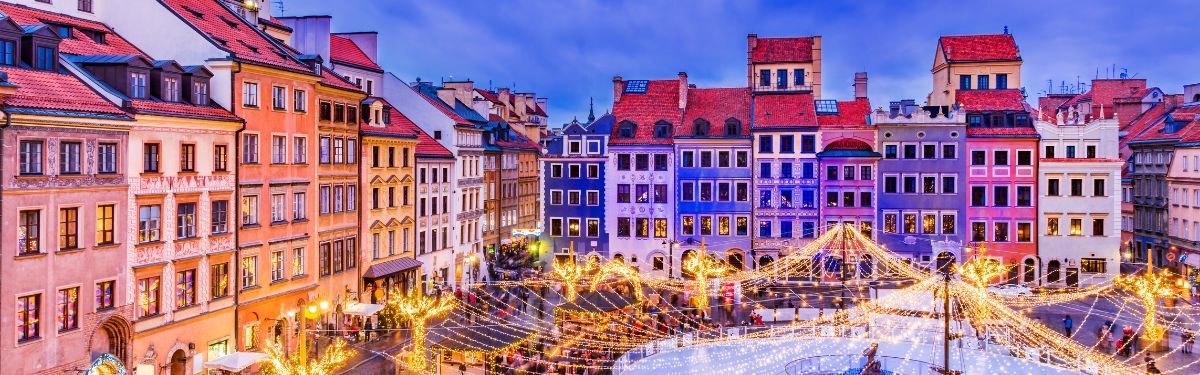 Night panorama of Old Town in Warsaw, Poland