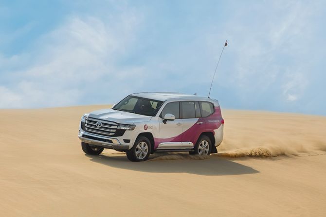 Discover the Desert and Inland Sea - Private Tour